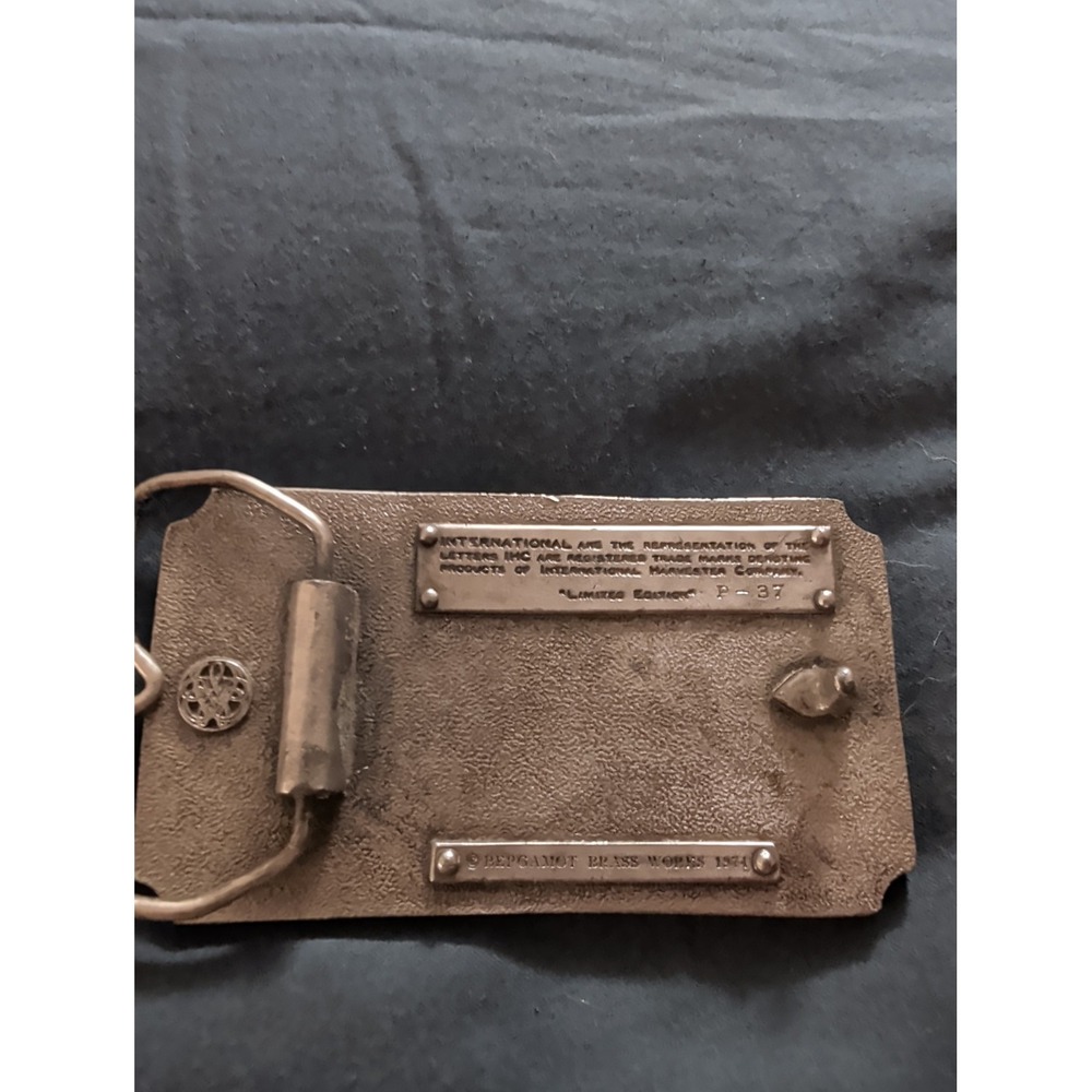 Belt Buckle - International Auto Wagon - Picture 4 of 4